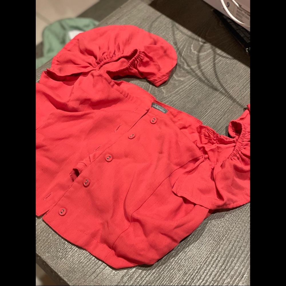 Salmon pink crop button up